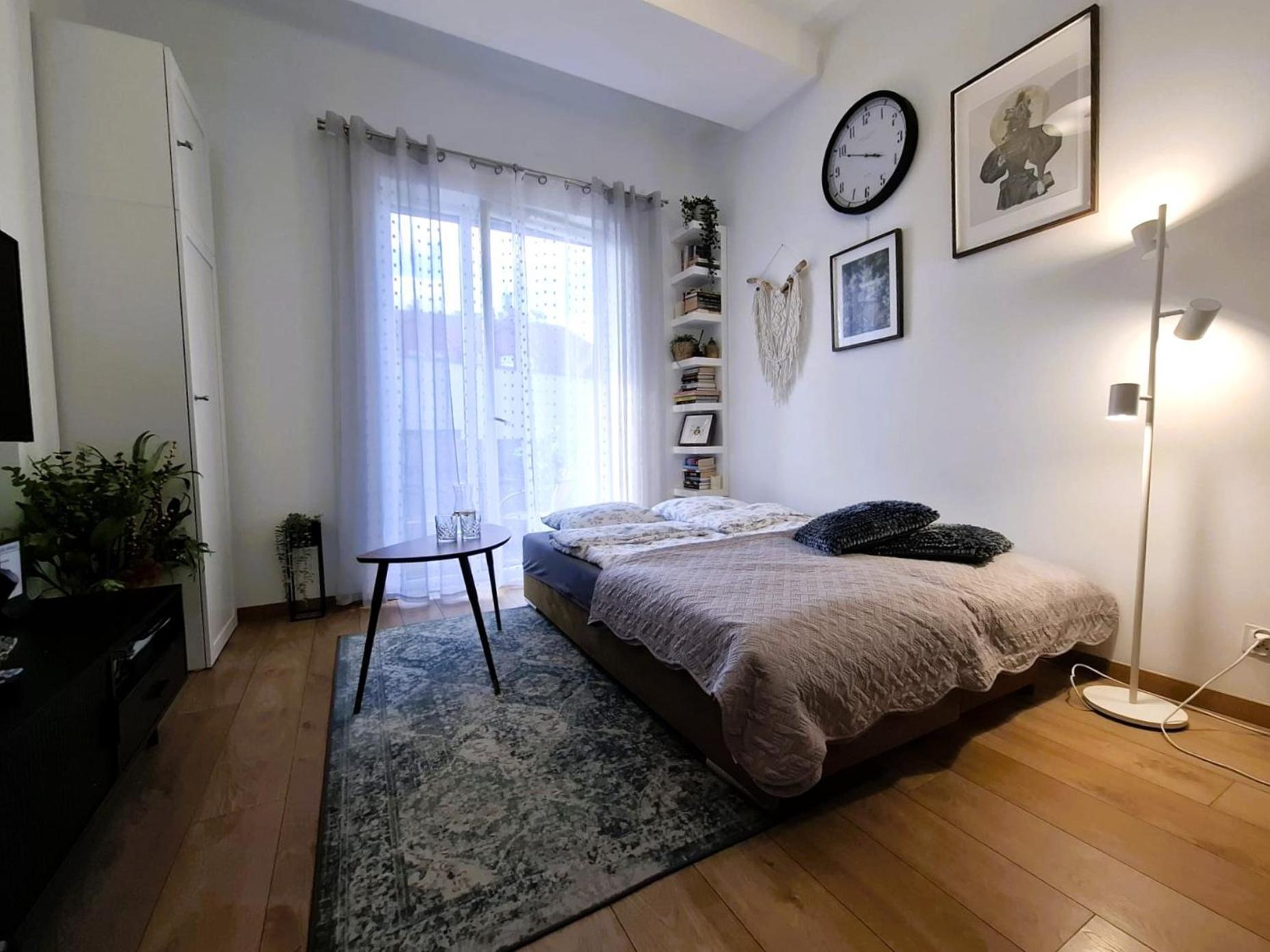 Apartament Na Grobli, Przy Kladce Zwierzynieckiej Wrocław Buitenkant foto